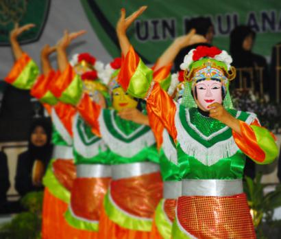 193_topeng.jpg