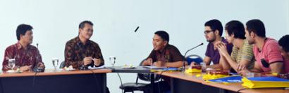 209_kabiro-kerjasama-luar-negeri-didampingi-rektor-uin-maliki-dan-wakil-rektor-iii-sharing-dengan-mahasiswa-asing.jpg