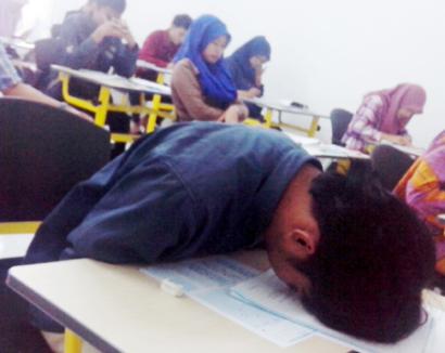 295_ujian.jpg