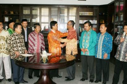 370_kendari-ok.jpg