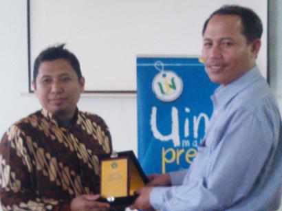 522_uin-press.jpg
