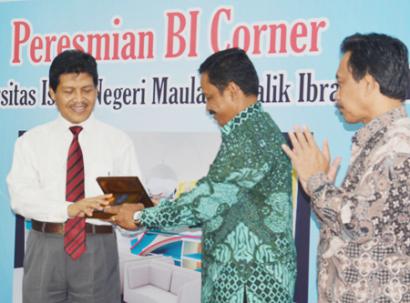 794_bi-corner.jpg