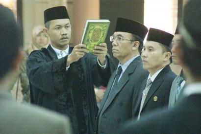 800_pelantikan-direktur-pasca-2016.jpg
