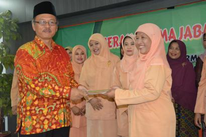 1272_pelantikan-dhramawanita.jpg