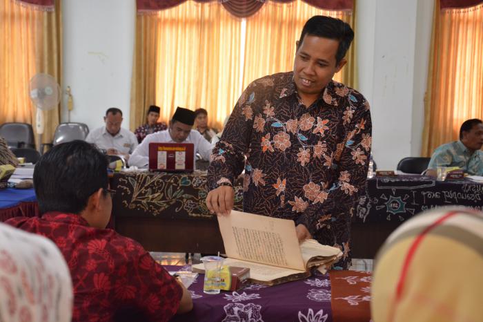 1554_filologi.jpg