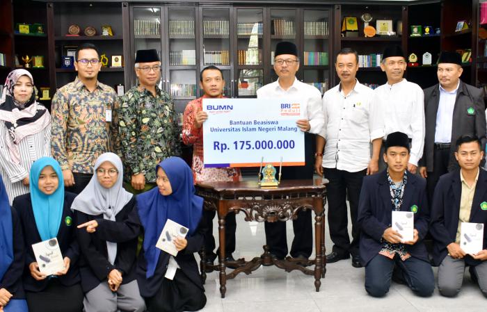 1868_beasiswa-bri.jpg