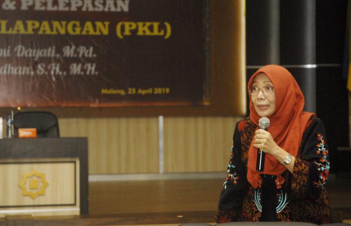 2004_pkl-syariah.jpg