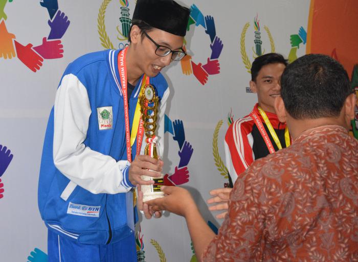 2264_mqkwin1.jpg