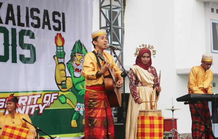 2282_adat.jpg