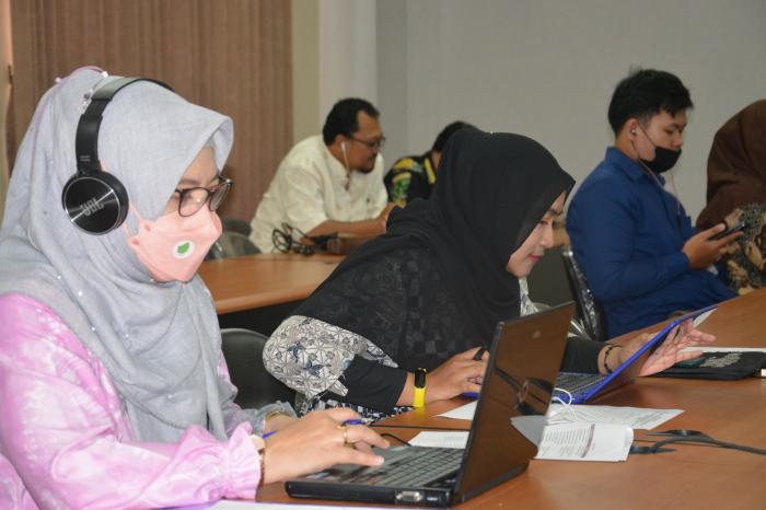3745_panitia.jpg