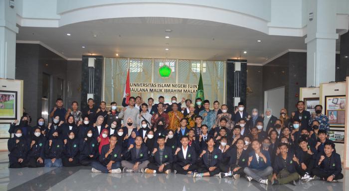 4110_panitia.jpg