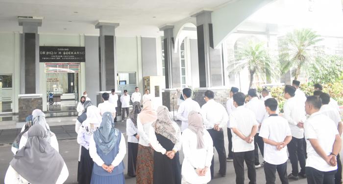 4464_panitia.jpg
