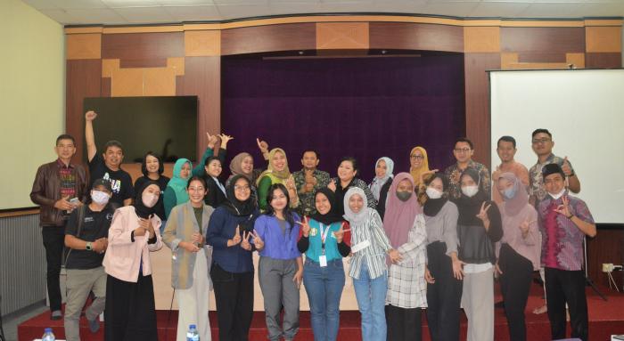 4560_panitia.jpg