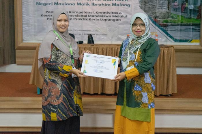 4770_pemateri-pembekalan.jpg