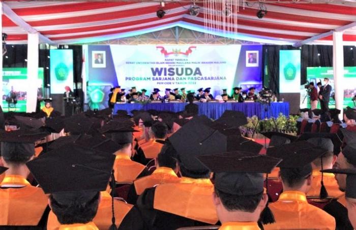 4788_wisuda-periode-5.jpg