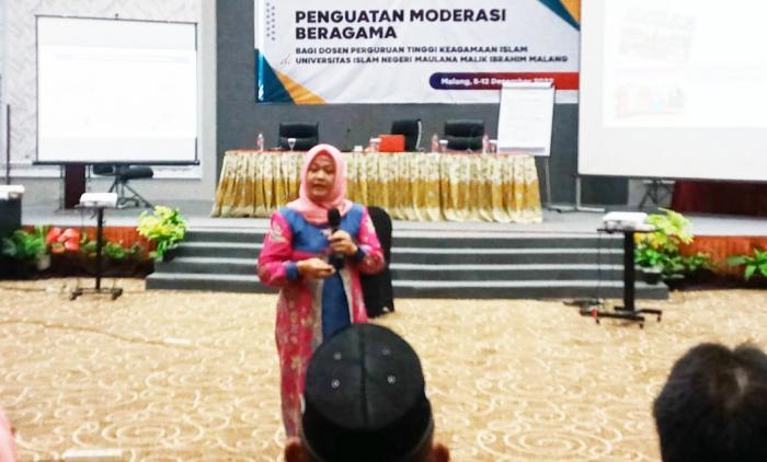 4828_prof-umi-sumbulah.jpg