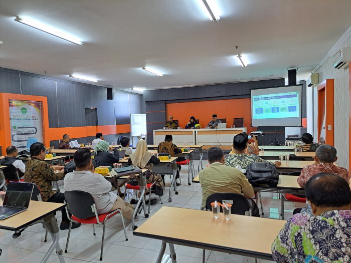 5040_panitia.jpg