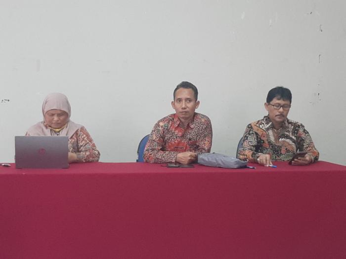 5180_panitia.jpg