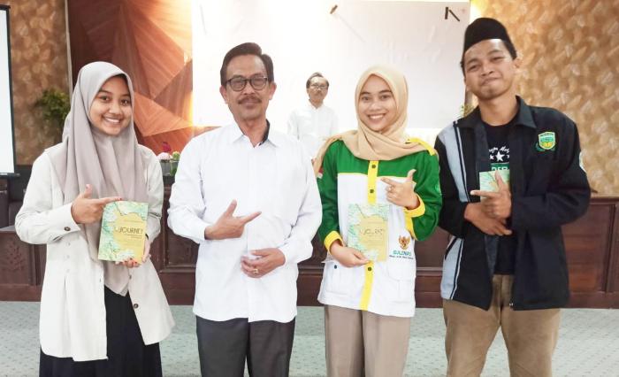 5691_bersama.jpg