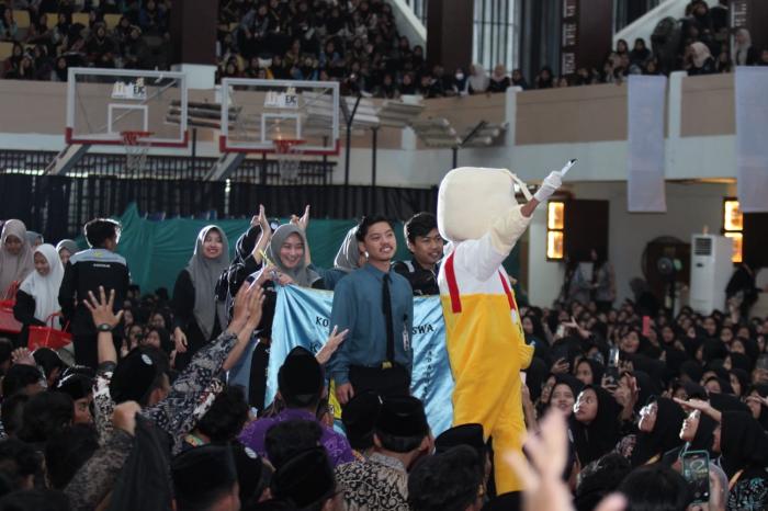 5893_demo-ukm.jpg