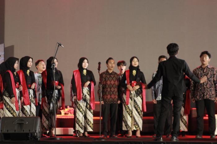 5895_demo-ukm.jpg