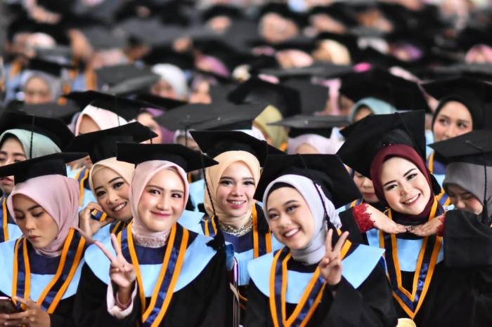 6001_wisuda.jpg