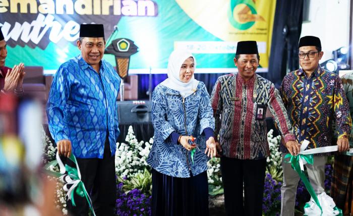 6072_nur.jpg
