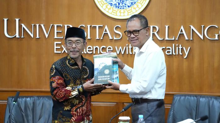 6372_unair003.jpg