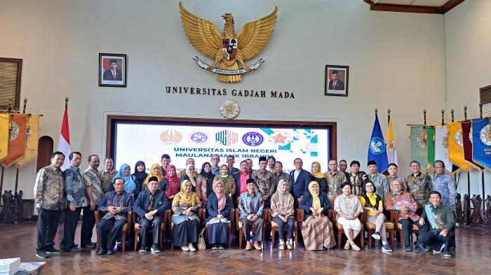6381_ugm001.jpg