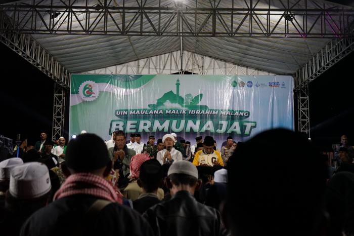 6397_bermunajat.jpg