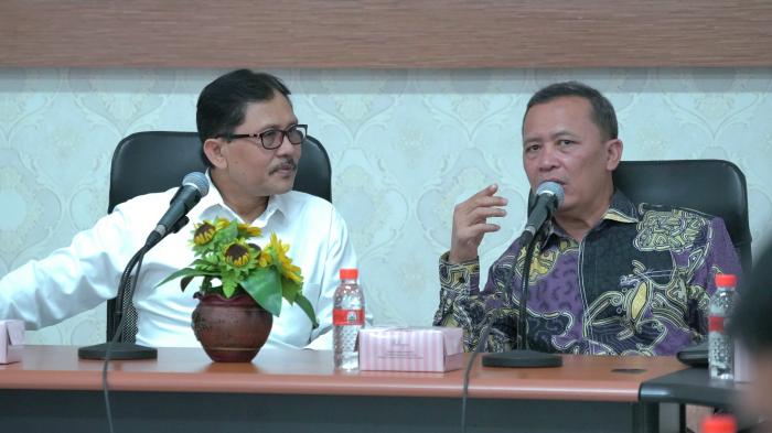 6438_kunjungan.jpg