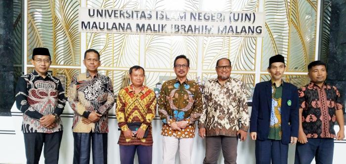 6895_bersama.jpg