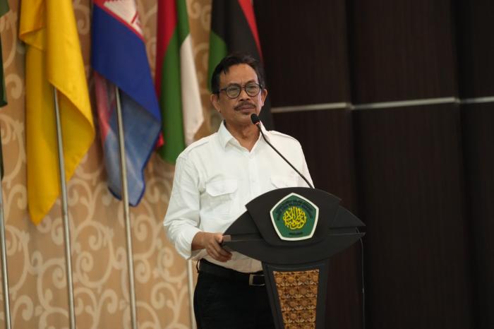 7148_rektor-zainuddin.jpg