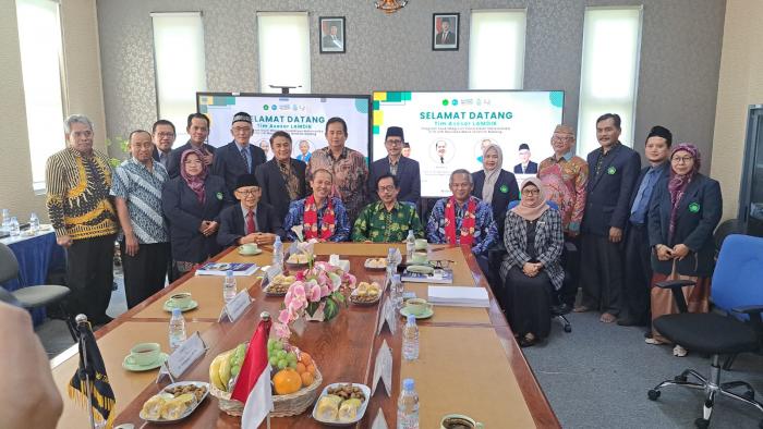 8940_bareng.jpg