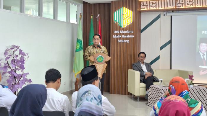 8954_sekjen.jpg