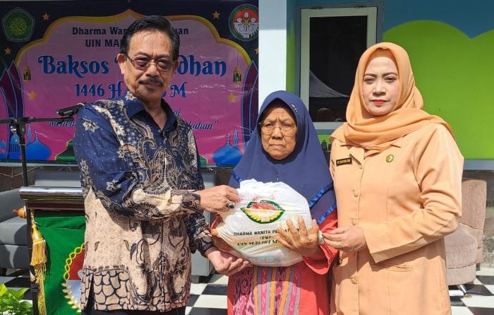 8995_baksos.jpg
