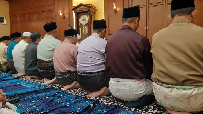 9000_menteri-besar.jpg